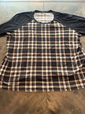 BloomChic Black and Brown Plaid Raglan Long Sleeve Top